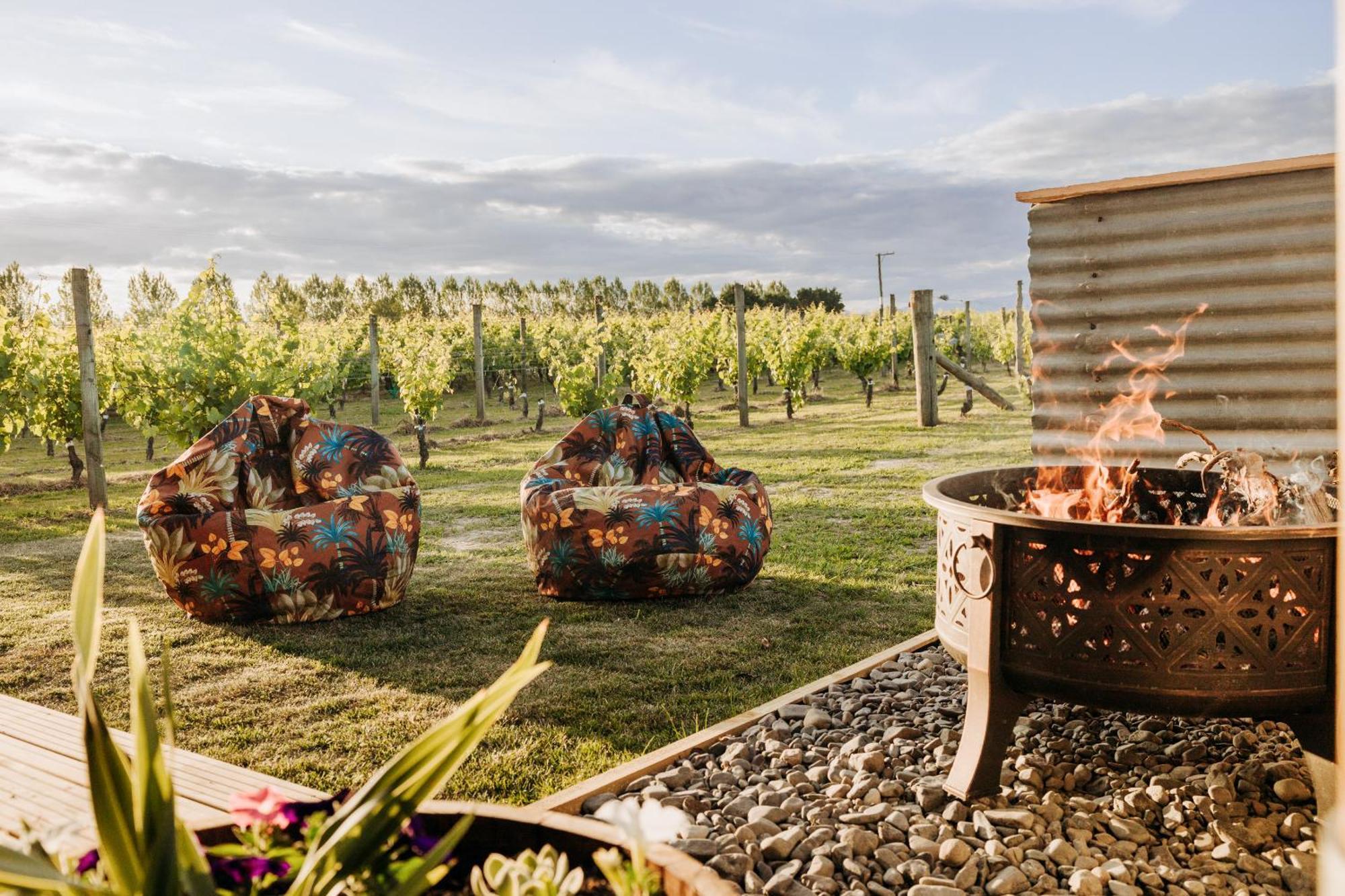 Villas & Vines Glamping ヘイスティングズ エクステリア 写真