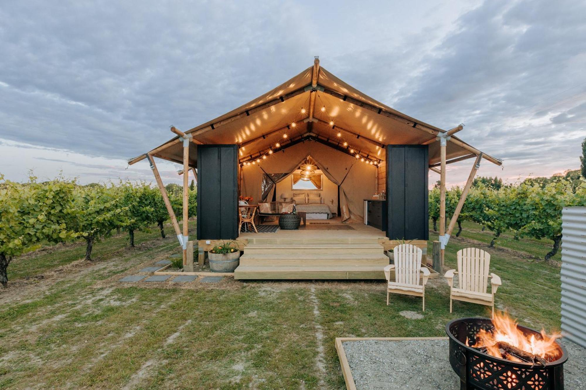 Villas & Vines Glamping ヘイスティングズ エクステリア 写真