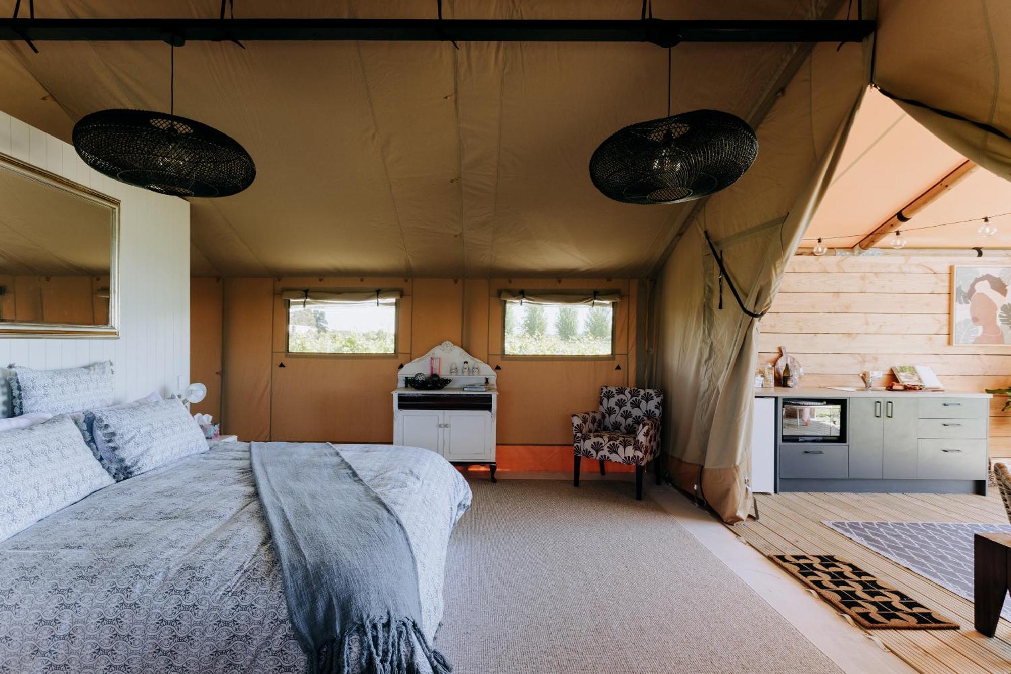 Villas & Vines Glamping ヘイスティングズ エクステリア 写真
