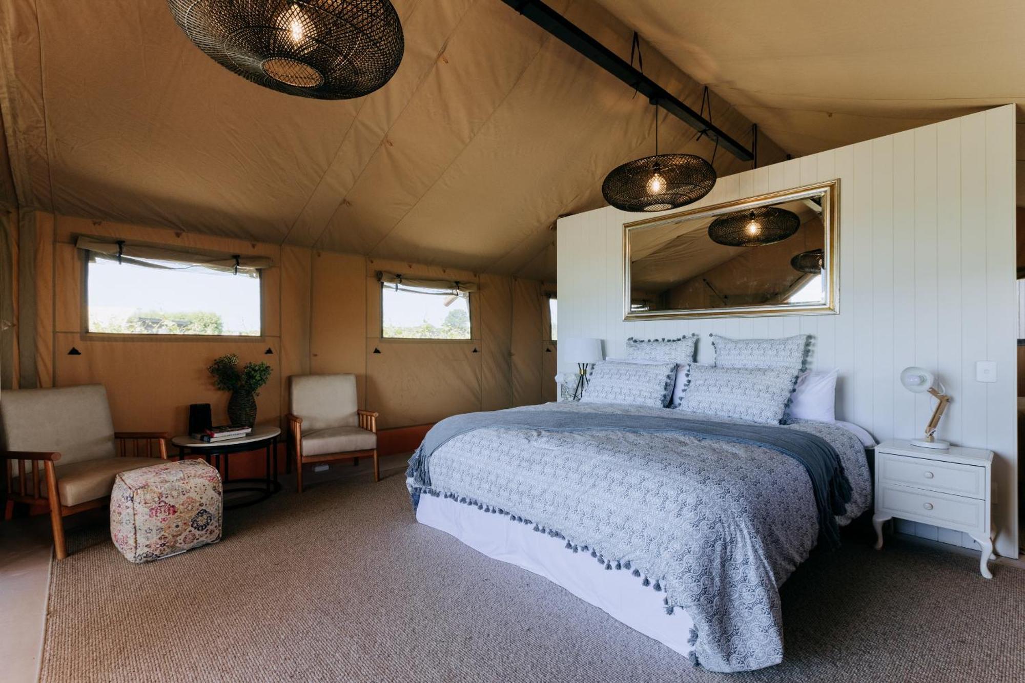 Villas & Vines Glamping ヘイスティングズ エクステリア 写真