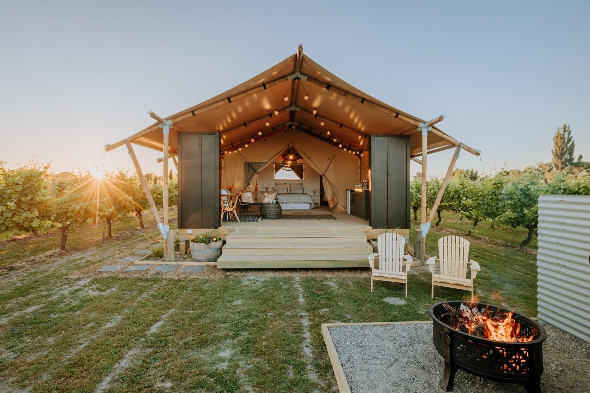 Villas & Vines Glamping ヘイスティングズ エクステリア 写真